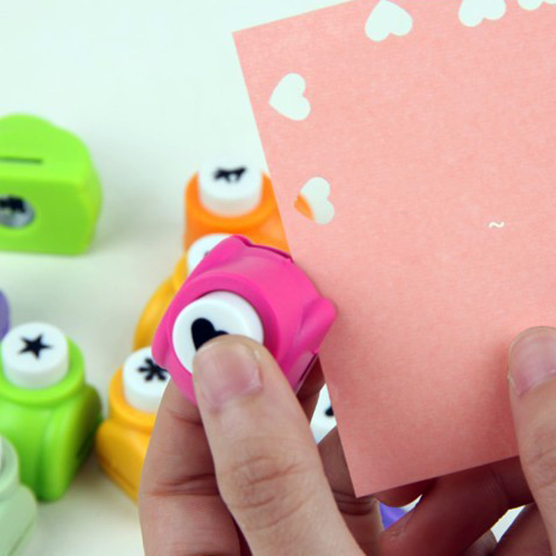 DIYスクラップブッキング、カード作成、ペーパークラフト用ミ - Paper Punch 3 Hole のレビューと価格