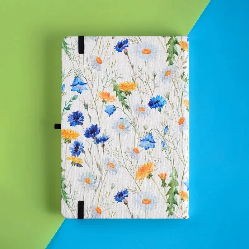 新しいコルデロナ花柄ドット入りジャーナル 160gsm 厚紙 - Notebook Dotted A5 のレビューと価格
